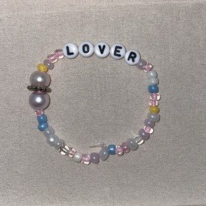 Taylor Swift | Lover | Homemade Friendship Bracelet